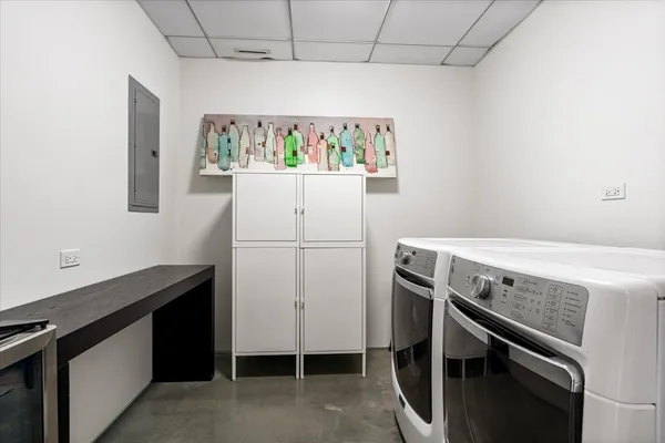 $1,899,000 | 2100 West Eastwood Avenue, Chicago, IL 60625