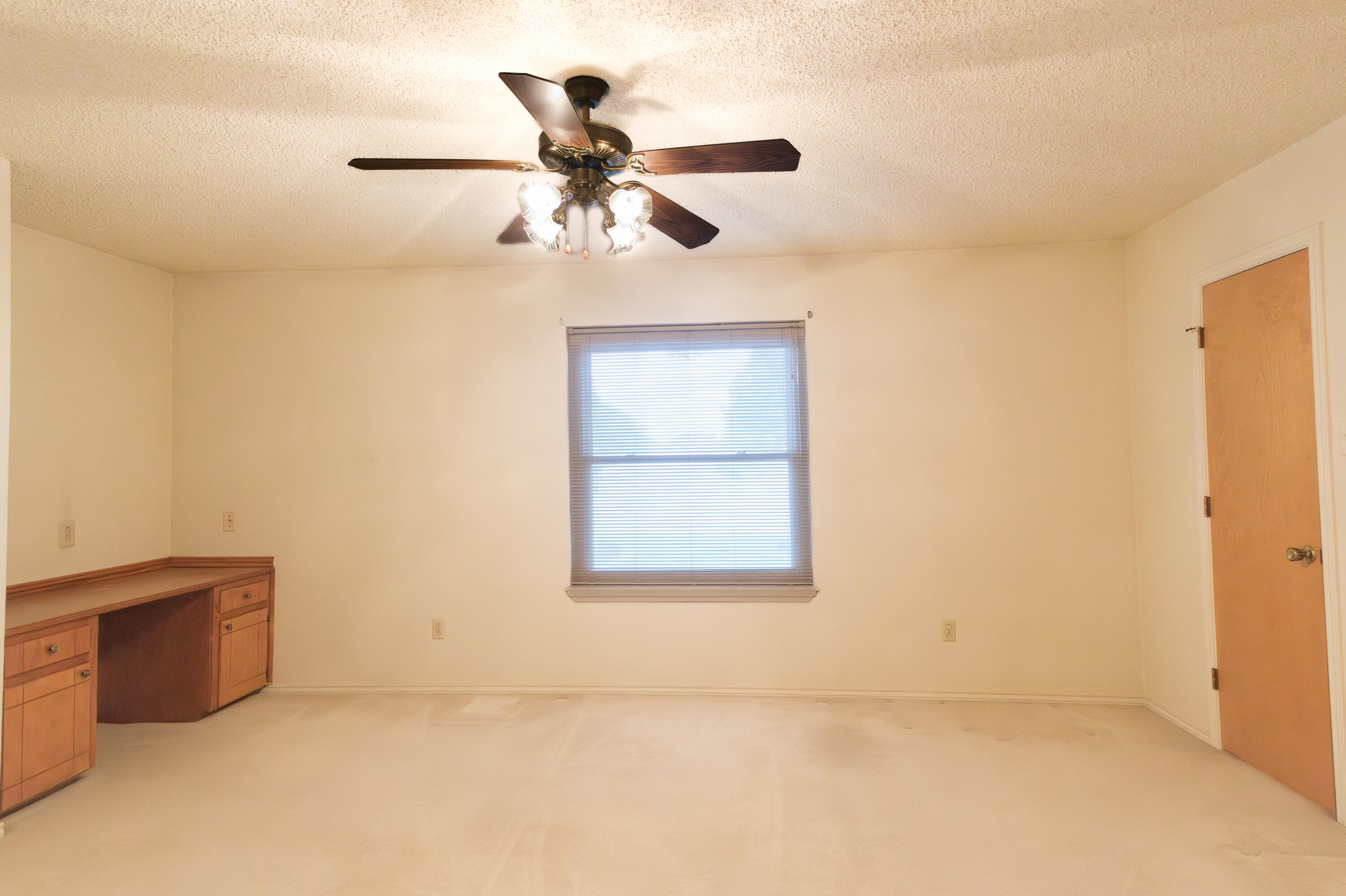5405 73rd Street Lubbock, TX 79424 - Photo 22 of 27 Room1