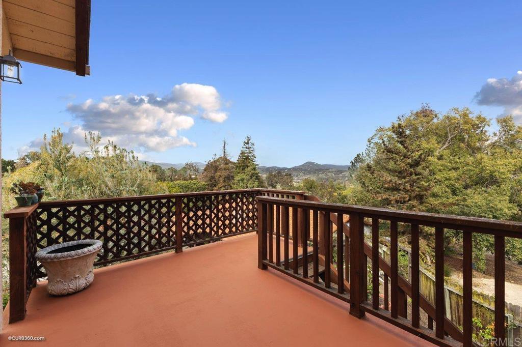 602 Sereno View Road Encinitas, CA 92024 - Photo 13 of 56 Upper balcony with views off the primary ensuite
