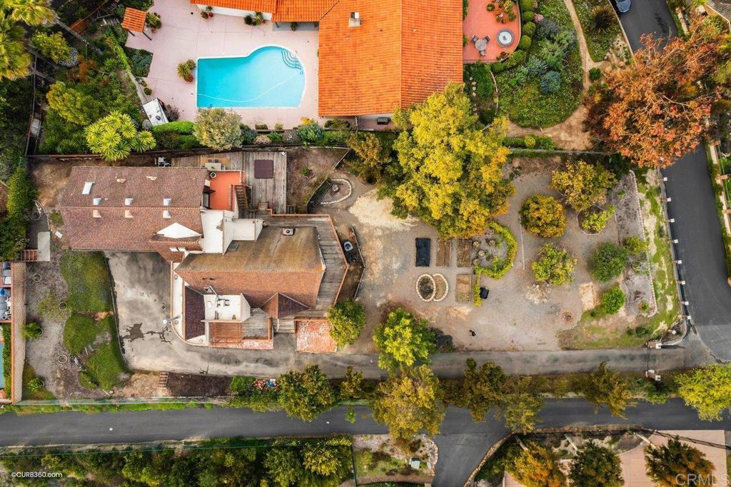 602 Sereno View Road Encinitas, CA 92024 - Photo 51 of 56 an aerial view of a residential apartment building with a yard