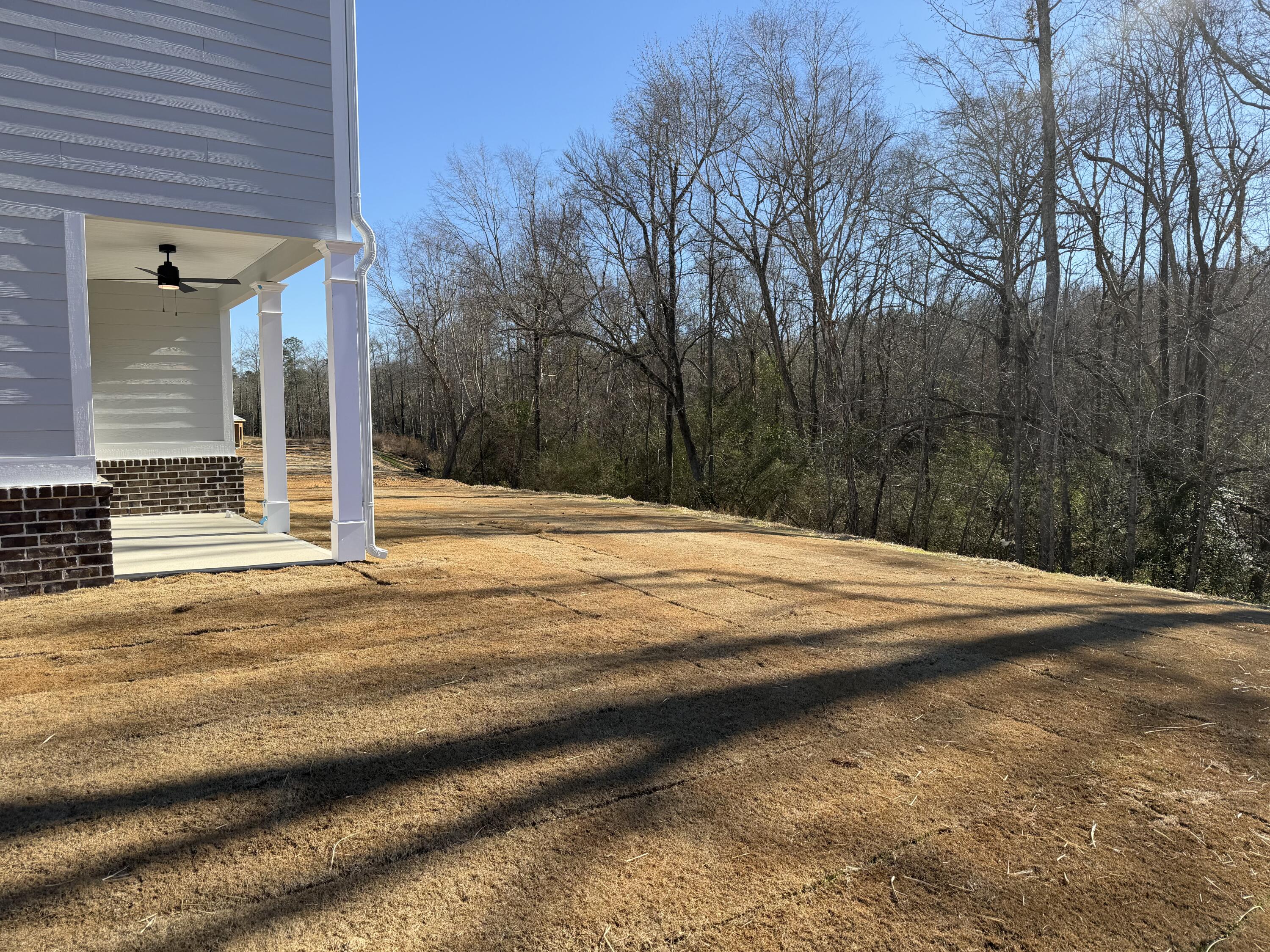 1307 Elias Street Thomson, GA 30824 - Photo 7 of 33 IMG_4081