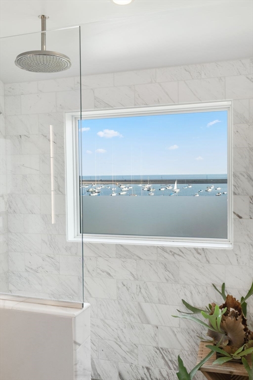 5 Redstone Lane Marblehead, MA 01945 - Photo 26 of 37 a view of a hallway