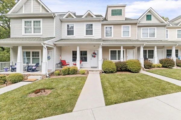 $529,995 | 231 Mountain Cove Drive, Unit A2, Hardy, VA 24101