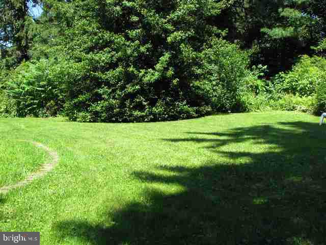 2303 Valley Road Harrisburg, PA 17104 - Photo 12 of 12 Gallery Image 12