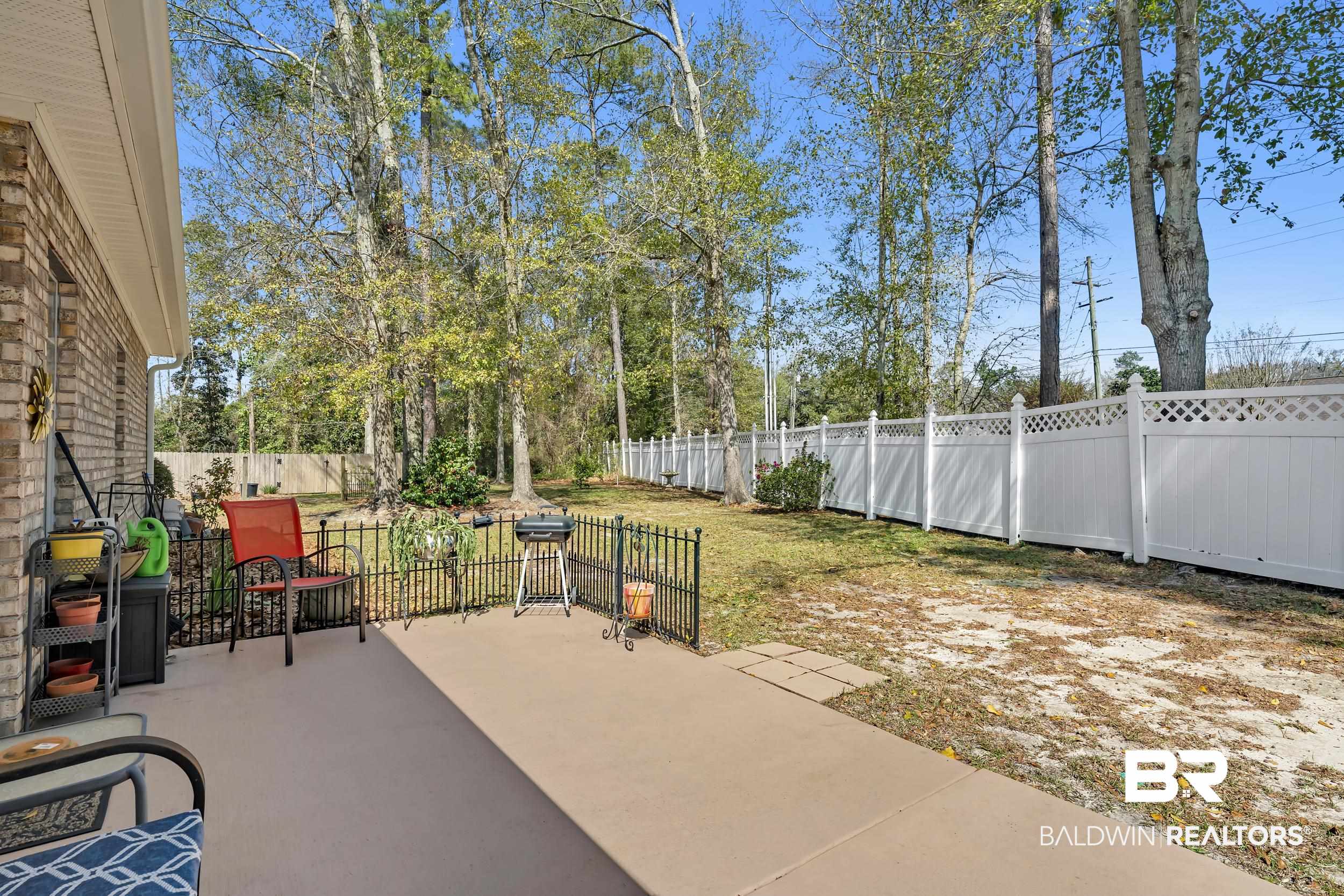 129 Mark Twain Loop Foley, AL 36535 - Photo 28 of 46 Patio