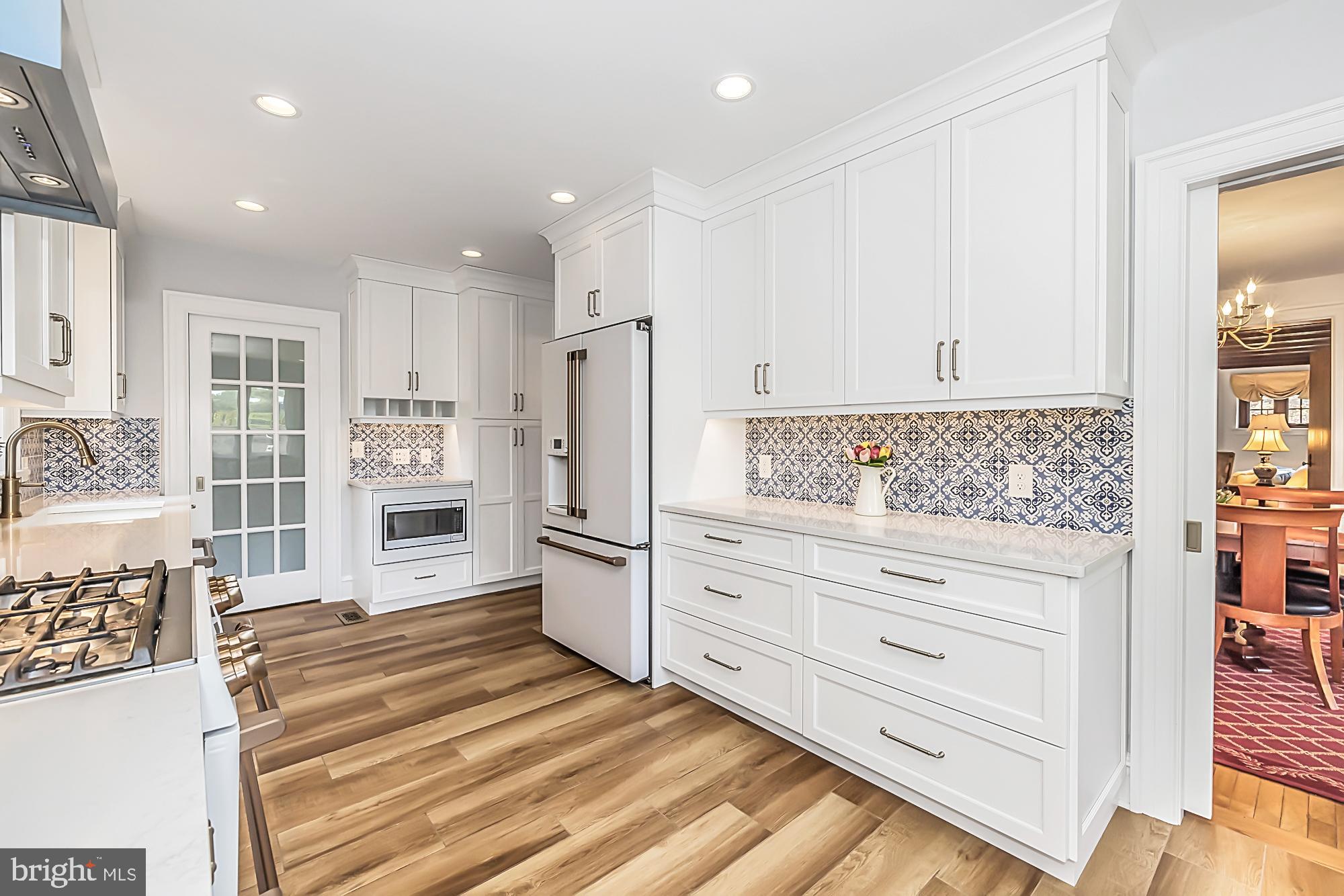 1730 Hilltop Road Jenkintown, PA 19046 - Photo 8 of 23