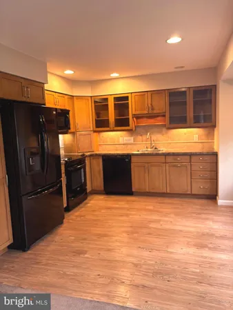 $2,950 | 32 Crofton Commons, Cherry Hill, NJ 08034
