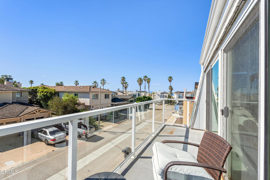 5040 Island View Street Oxnard, CA 93035 - Photo 4 of 50