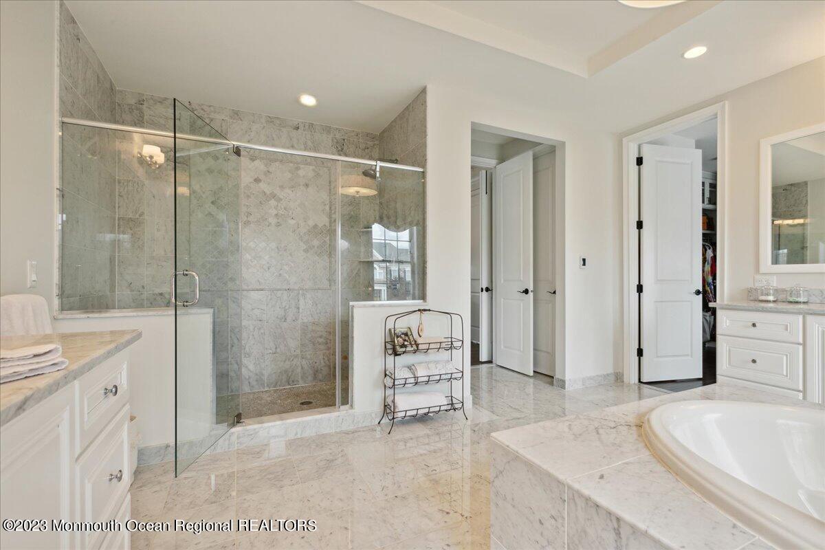 25 Windermere Road Lincroft, NJ 07738 - Photo 38 of 70 Primary Bath