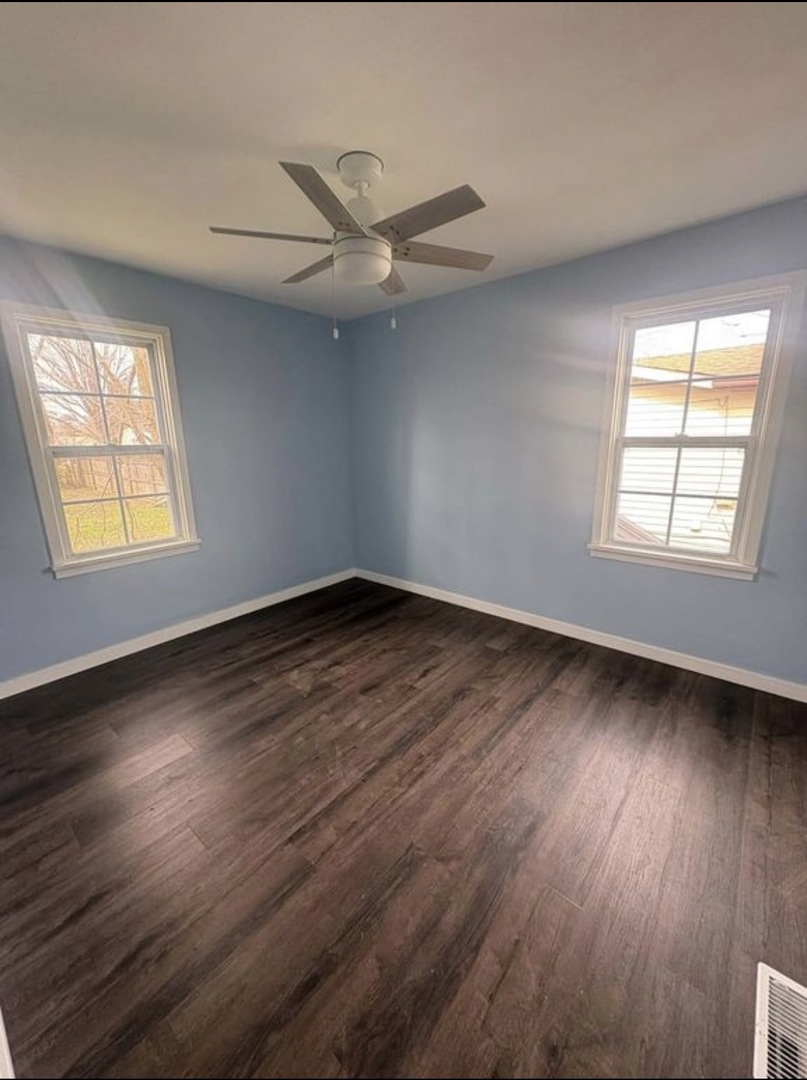 818 South Church Street Carmi, IL 62821 - Photo 17 of 17 Gallery Image 17