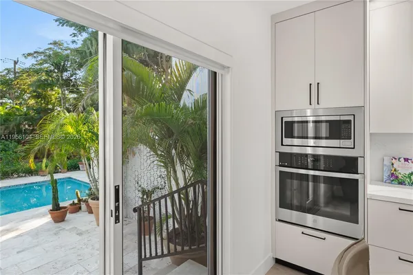 $1,998,000 | 3616 Southwest 26th Street, Miami, FL 33133