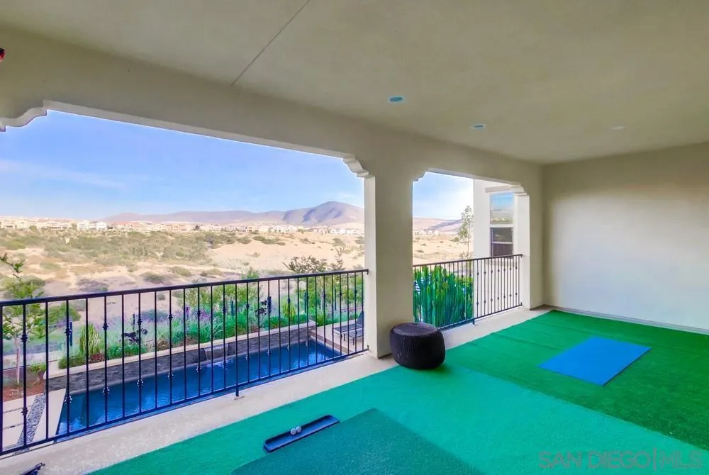 15497 Tanner Ridge Road San Diego, CA 92127 - Photo 28 of 48 a view of a garden with an outdoor seating