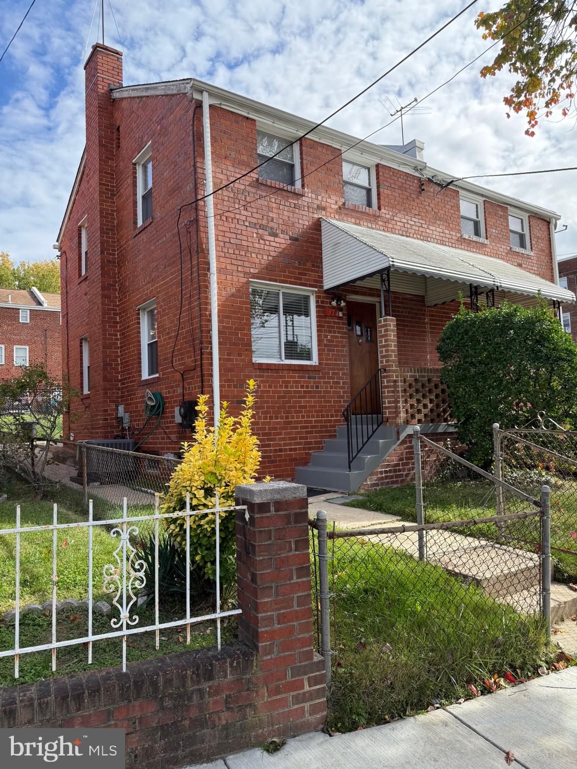 374 Chaplin Street Southeast Washington, DC 20019 - Photo 1 of 23
