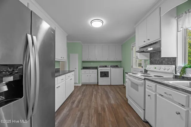 $235,000 | 210 Glenburnie Drive, New Bern, NC 28560