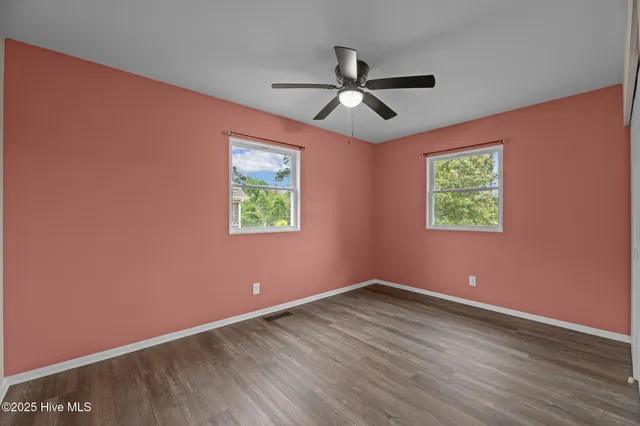 $235,000 | 210 Glenburnie Drive, New Bern, NC 28560