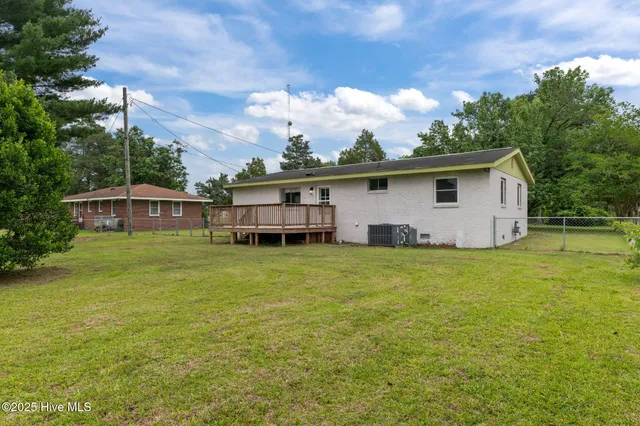 $235,000 | 210 Glenburnie Drive, New Bern, NC 28560