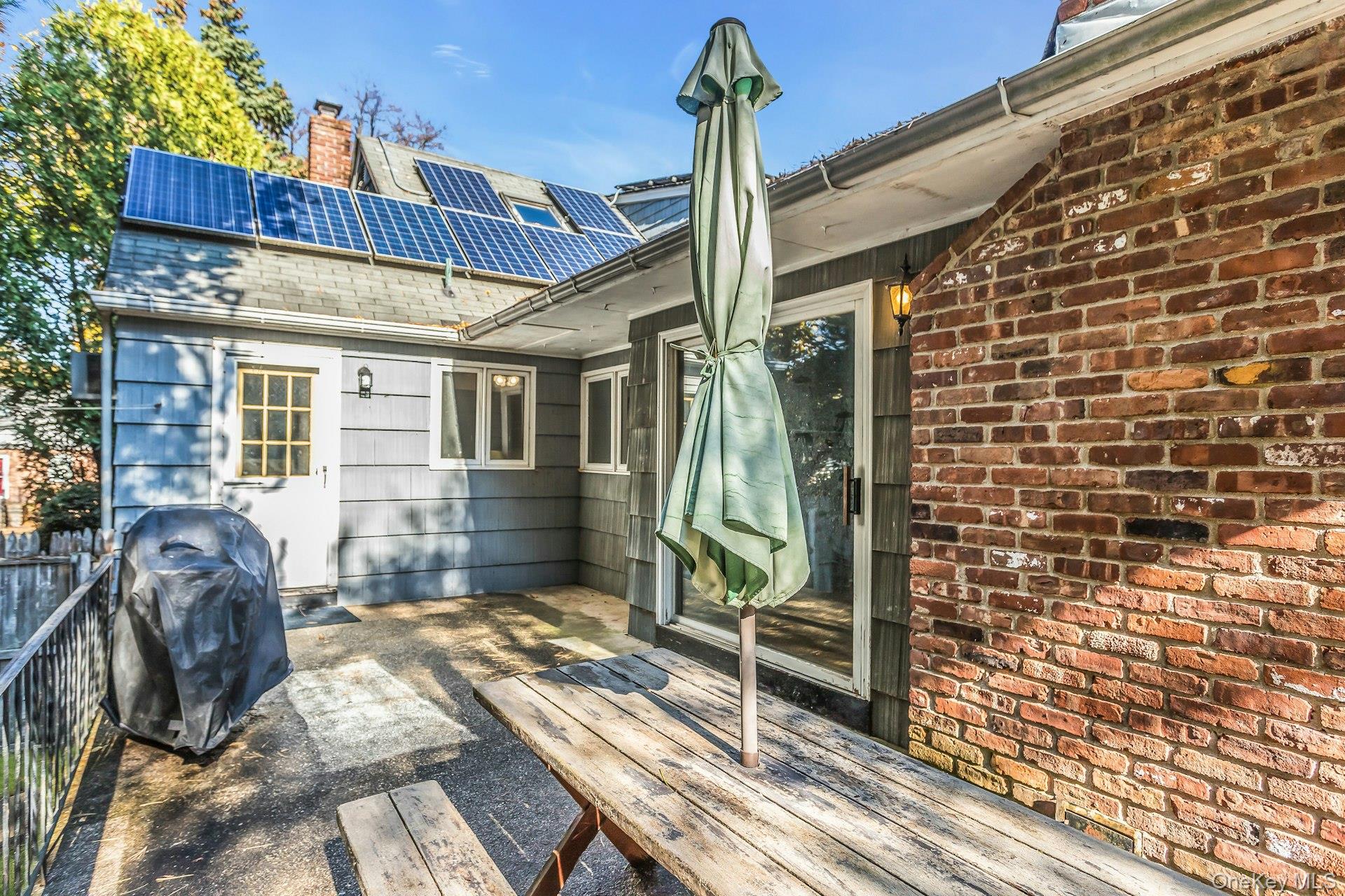 12 Violet Road Bayville, NY 11709 - Photo 37 of 43
