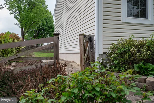 $699,900 | 5 Dudley Court, Sterling, VA 20165