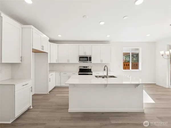 $749,990 | 20230 150th Street East, Unit 598, Bonney Lake, WA 98391