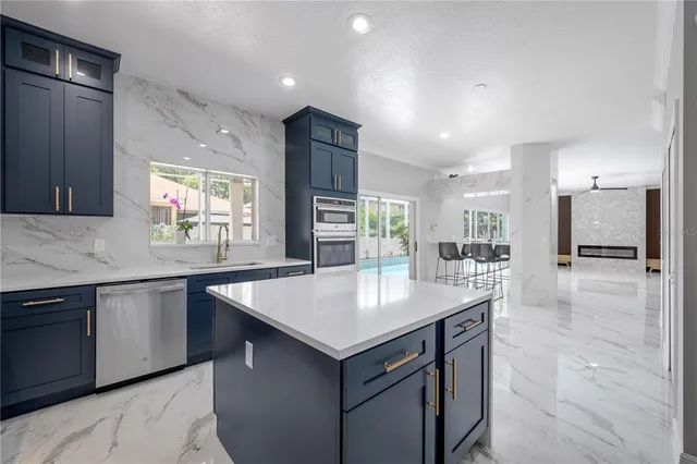 $929,995 | 1706 Cheltenborough Drive, Orlando, FL 32835