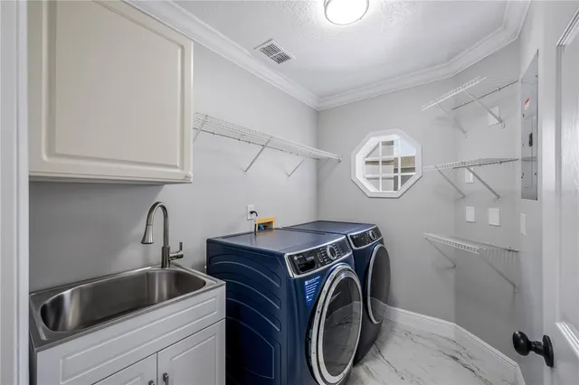 $929,995 | 1706 Cheltenborough Drive, Orlando, FL 32835