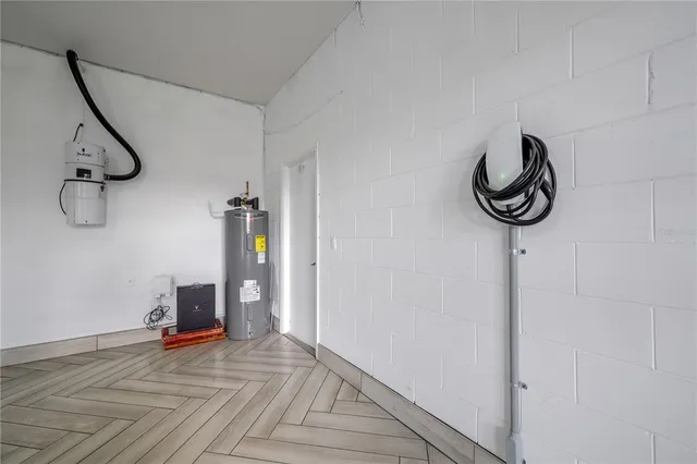 $929,995 | 1706 Cheltenborough Drive, Orlando, FL 32835