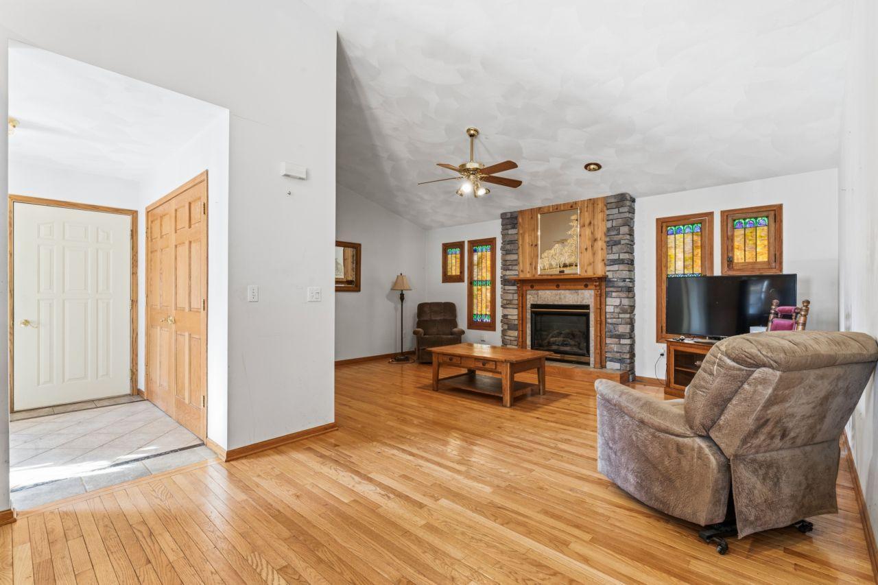 203 Main Street East Blooming Prairie, MN 55917 - Photo 7 of 43