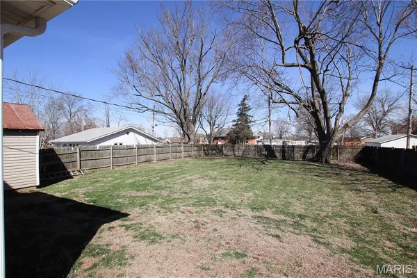 $239,900 | 209 West Madison Avenue, Owensville, MO 65066