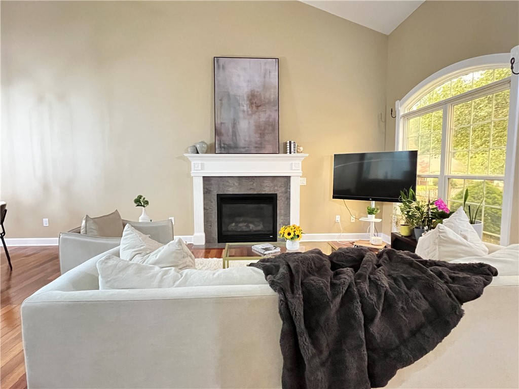 136 New Tudor Road Henrietta, NY 14534 - Photo 7 of 37