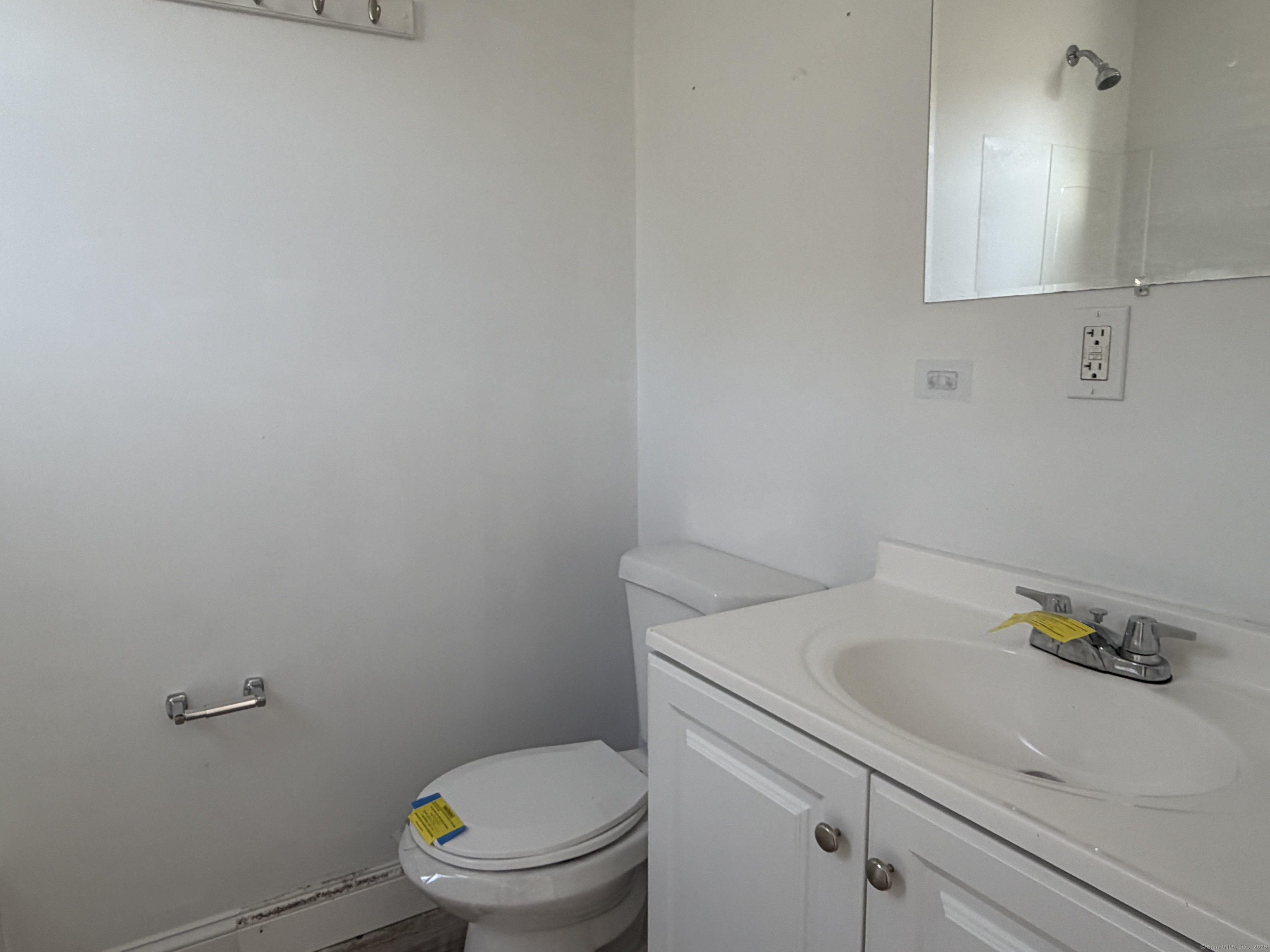 303 Central Avenue Norwich, CT 06360 - Photo 20 of 23