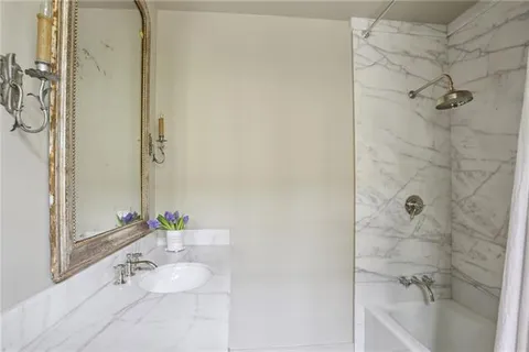 $4,500,000 | 525 St Louis Street, New Orleans, LA 70130