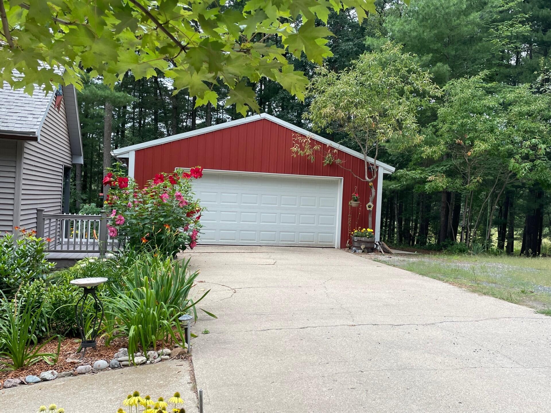 181 South Taylor Road Branch, MI 49402 - Photo 30 of 67 18