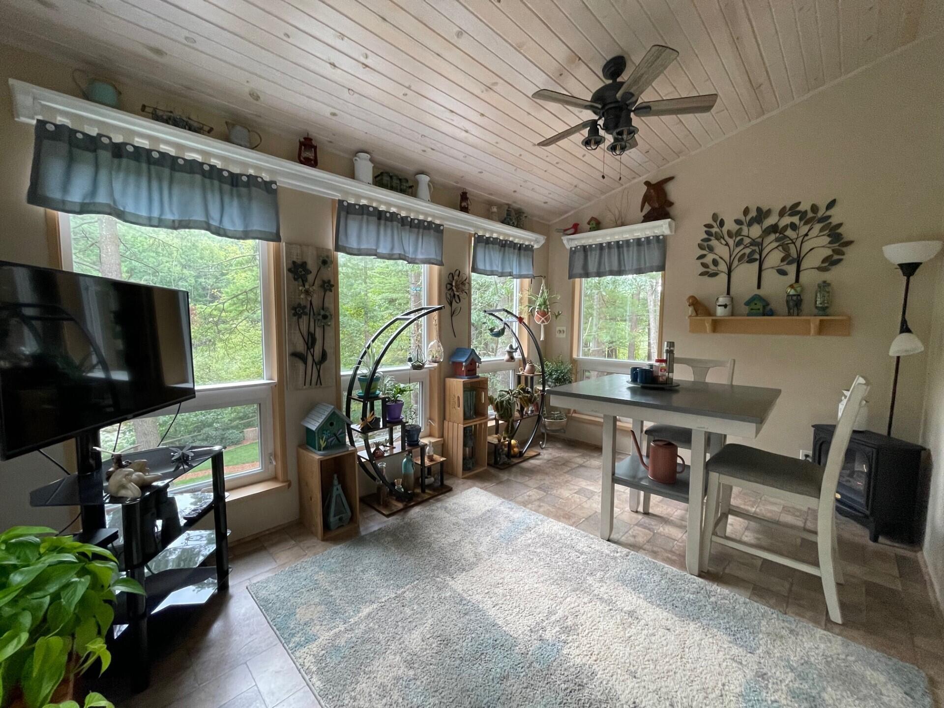 181 South Taylor Road Branch, MI 49402 - Photo 8 of 67 5
