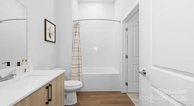 $1,361 | 5120 77 Center Drive, Unit 1A 2, Charlotte, NC 28217