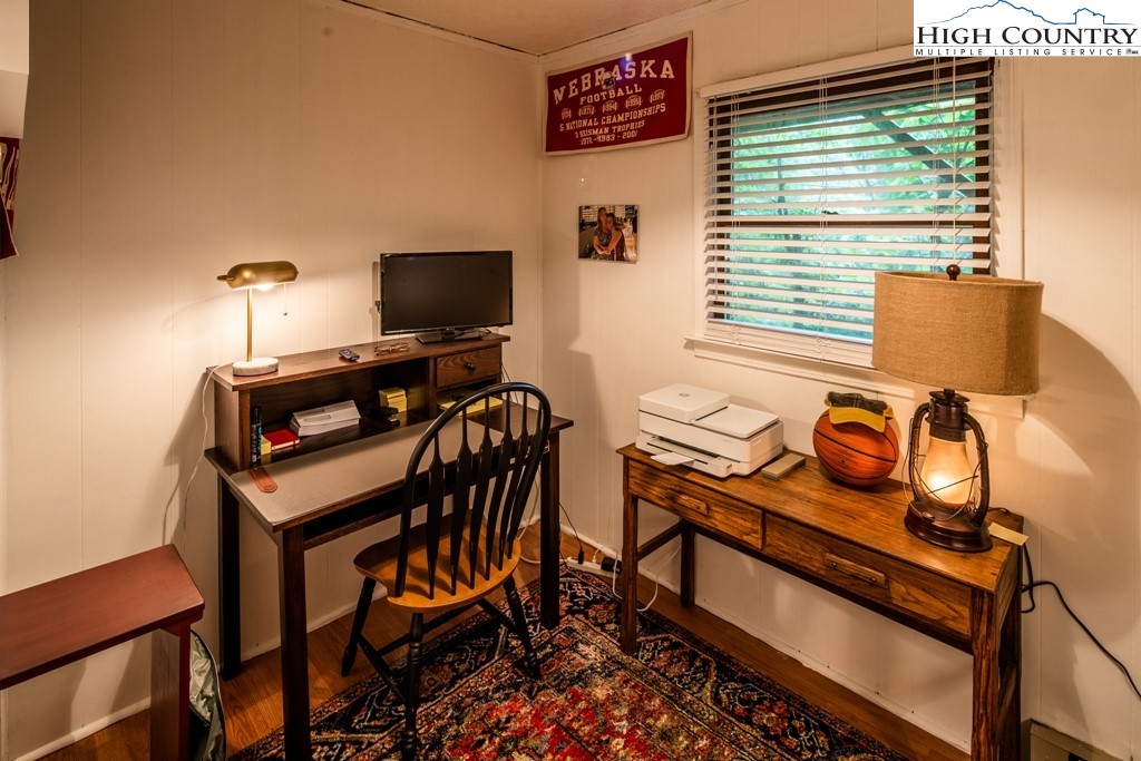 228 Pine Ridge Road Beech Mountain, NC 28604 - Photo 26 of 33 a view of a workspace with furniture