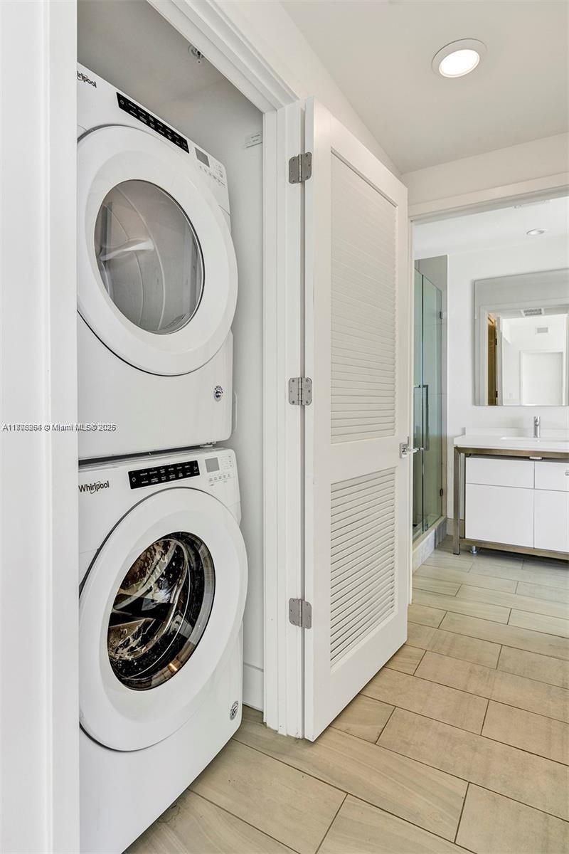 2000 Metropica Way, Unit 907 Sunrise, FL 33323 - Photo 7 of 41