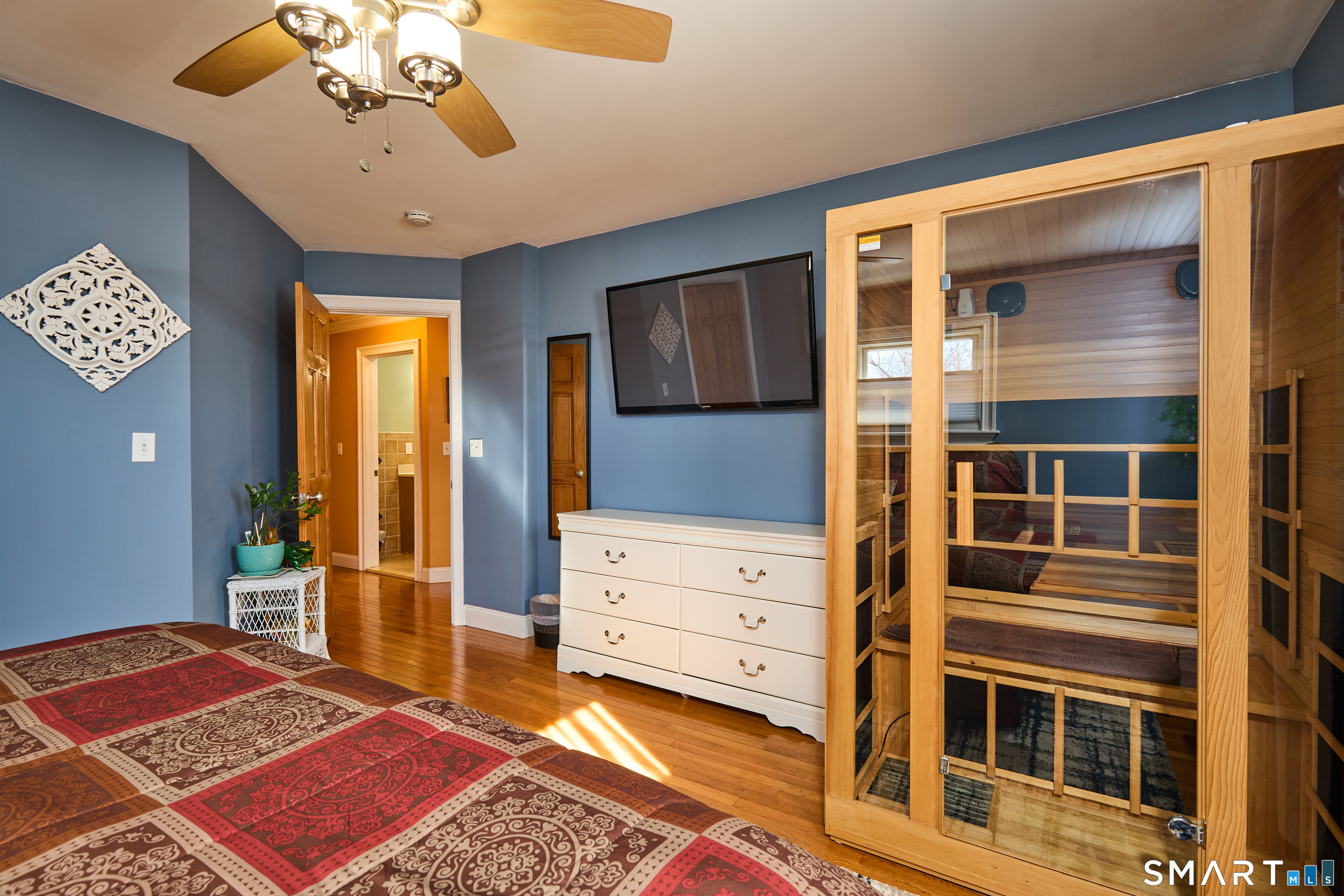 35 Querida Street Bridgeport, CT 06604 - Photo 28 of 40