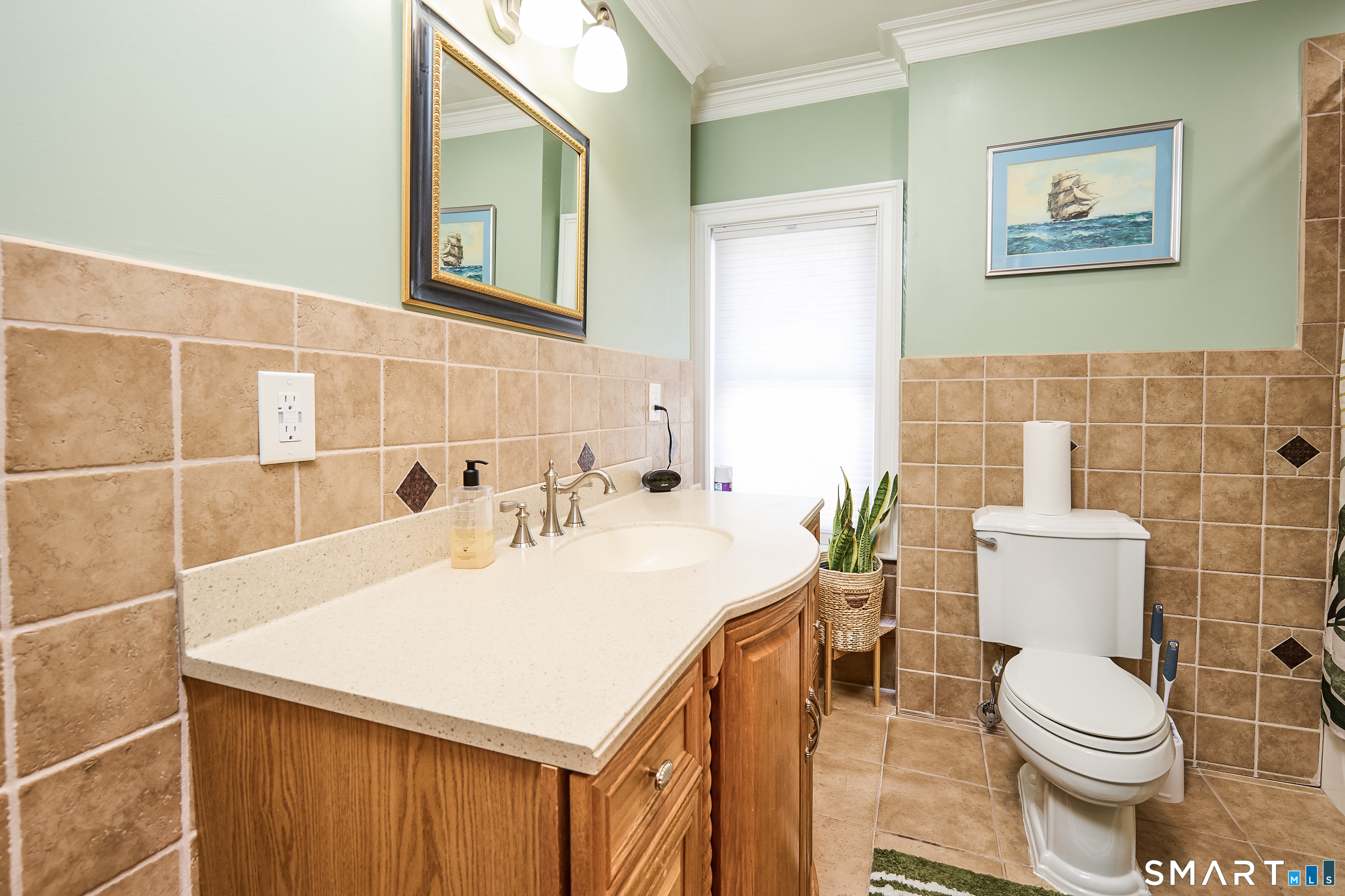 35 Querida Street Bridgeport, CT 06604 - Photo 36 of 40