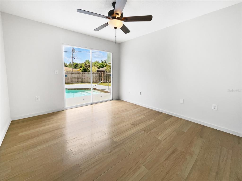 1427 East Gate Drive Venice, FL 34285 - Photo 16 of 30