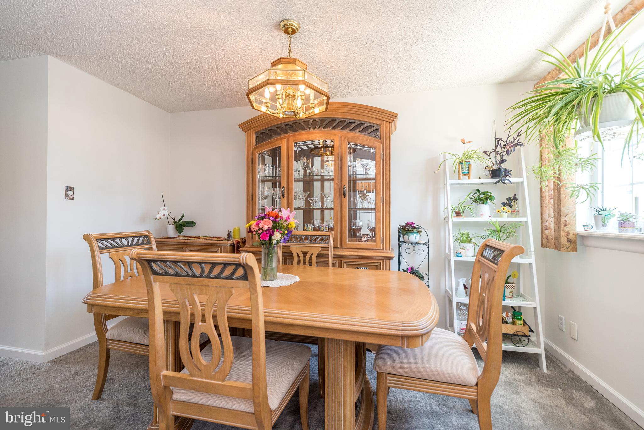 11719 Brandon Road Philadelphia, PA 19154 - Photo 11 of 27 Dining room right off the kitchen