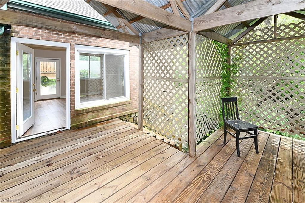 7470 Pine Trail Road Pfafftown, NC 27040 - Photo 29 of 30 Gallery Image 29