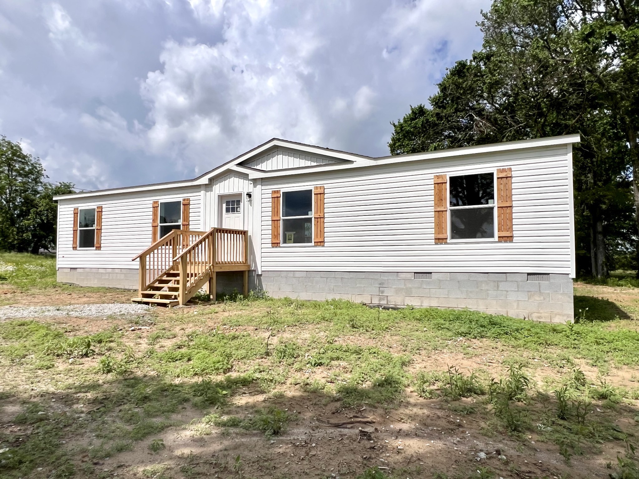 1081 McAfee Road Morrison, TN 37357 - Photo 1 of 39 a view of a house with a yard