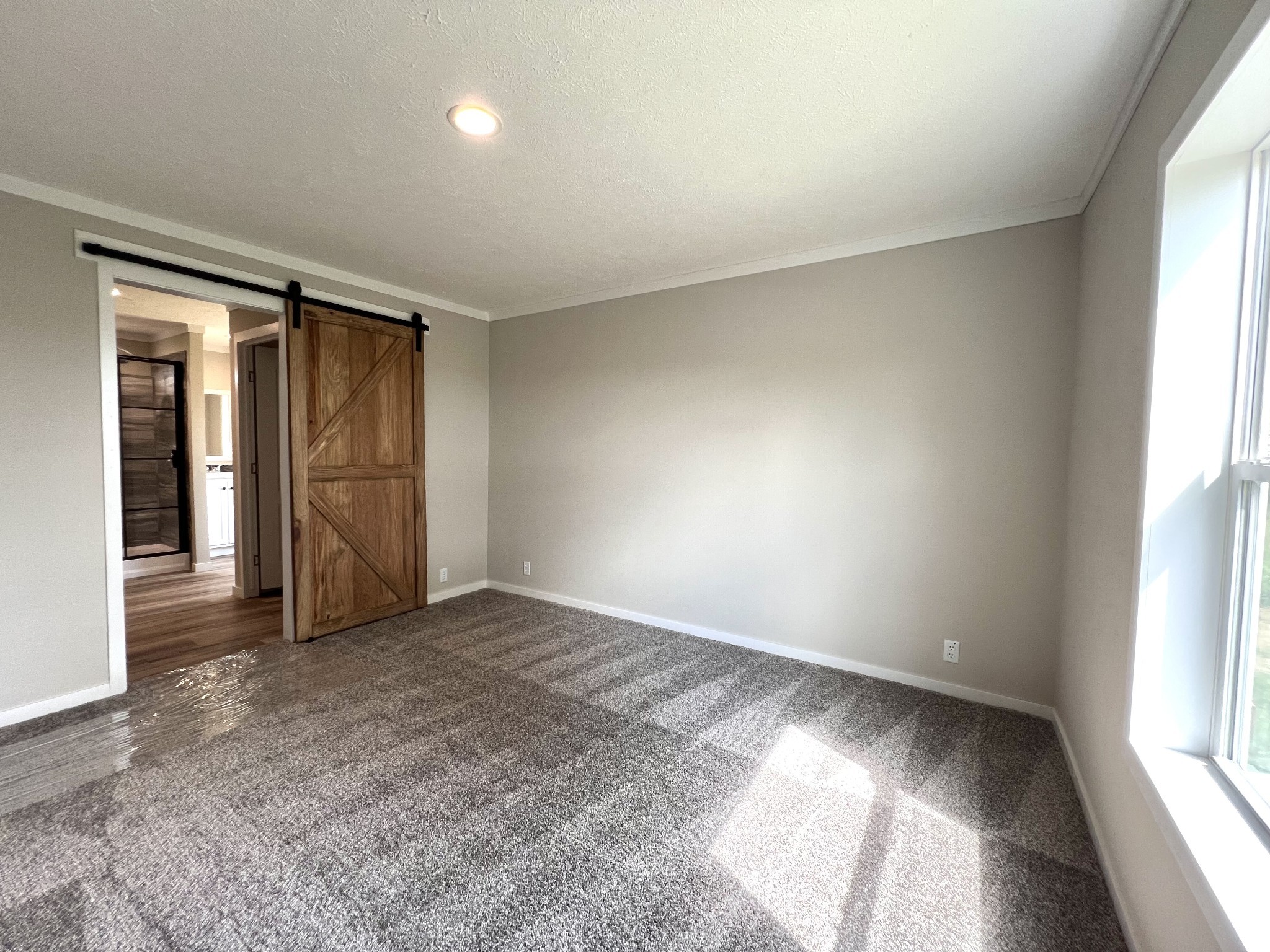 1081 McAfee Road Morrison, TN 37357 - Photo 17 of 39 an empty room with windows