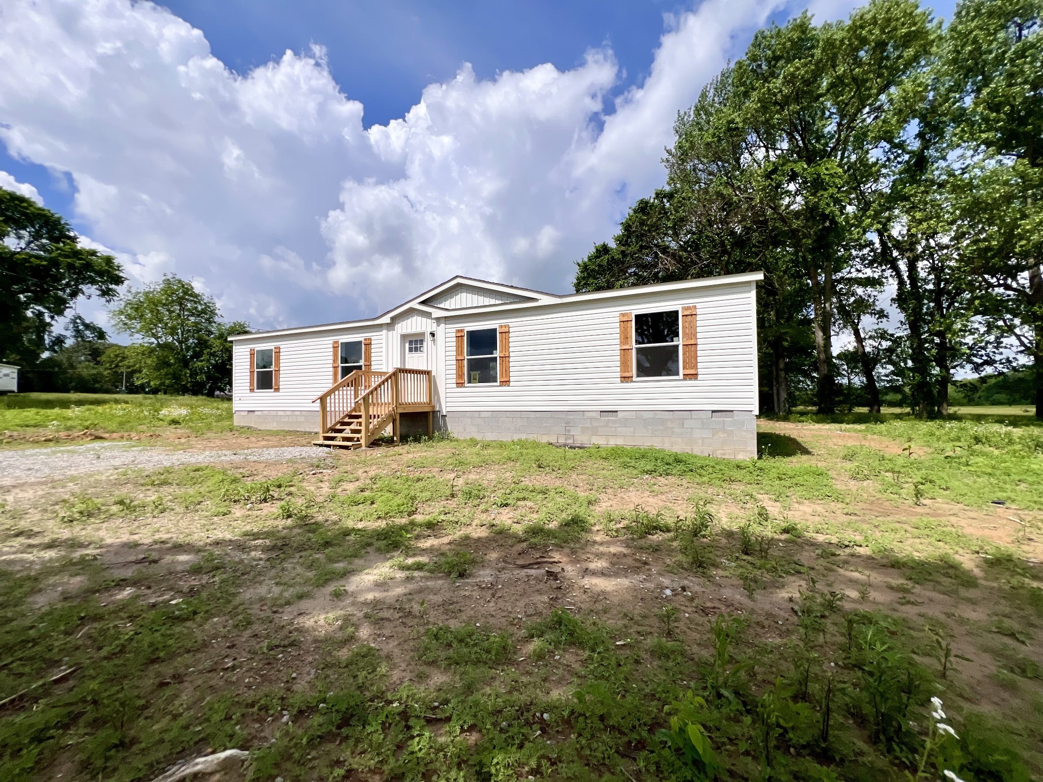 1081 McAfee Road Morrison, TN 37357 - Photo 4 of 39 a view of house with backyard