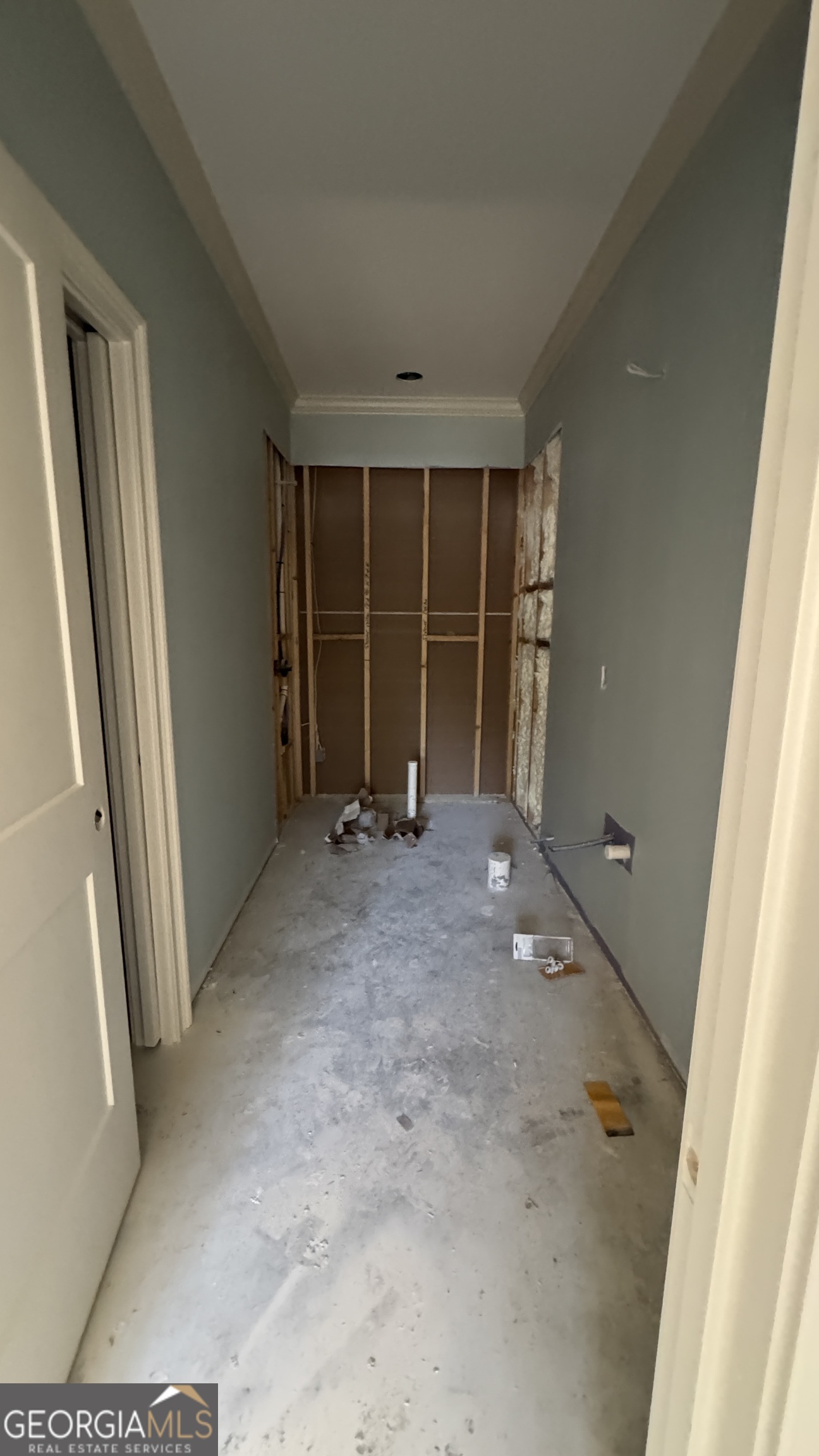 201 New Drive Claxton, GA 30417 - Photo 6 of 21 a view of a storage & utility room