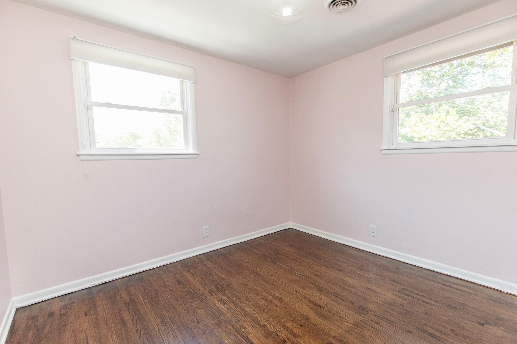 305 Aurora Avenue Madison, TN 37115 - Photo 14 of 39