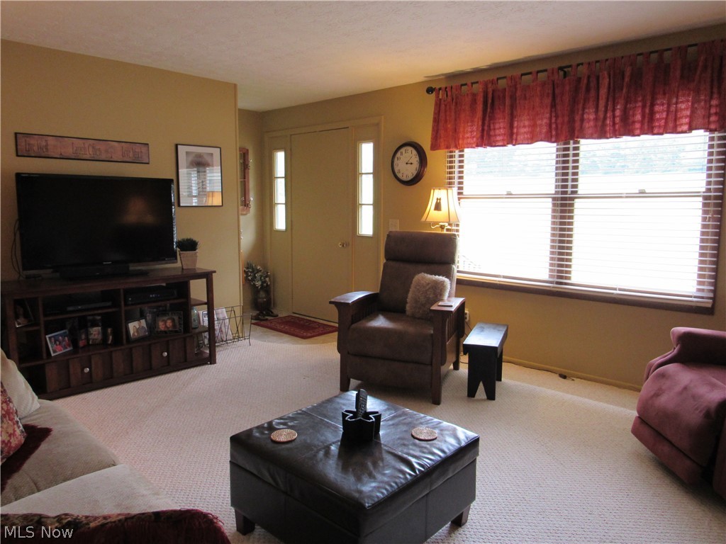 6345 Millbrook Road Shreve, OH 44676 - Photo 6 of 34 Gallery Image 6