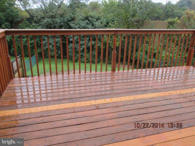 1045 Grovehill Road Baltimore, MD 21227 - Photo 25 of 27