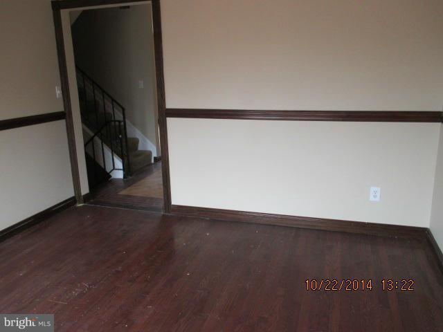 1045 Grovehill Road Baltimore, MD 21227 - Photo 5 of 27 a view of an empty room