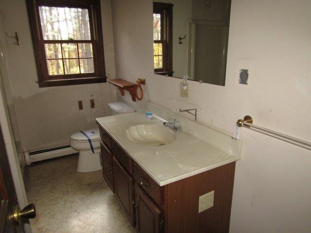 59 Tsienneto Road Derry, NH 03038 - Photo 11 of 17